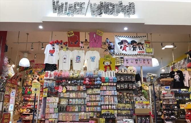 ヴィレッジヴァンガード イオンモール大曲店（Village Vanguard  AEON MALL Omagari 빌리지 뱅가드 Village Vanguard ）の店舗外観